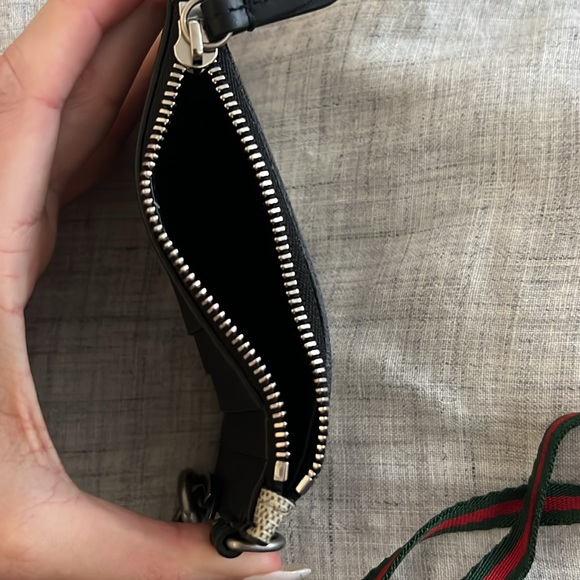 🆕💯% Auth Gucci GG Supreme Monogram ID Card Case with Lanyard - Picture 5 of 5